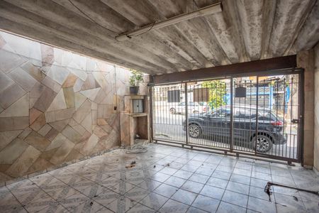 Casa à venda com 300m², 4 quartos e 2 vagasGaragem