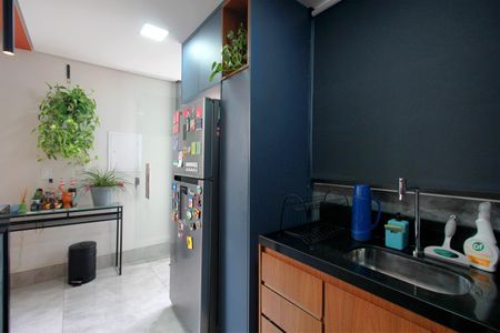 Apartamento à venda com 110m², 2 quartos e 2 vagasCozinha