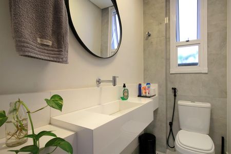 Apartamento à venda com 110m², 2 quartos e 2 vagasLavabo