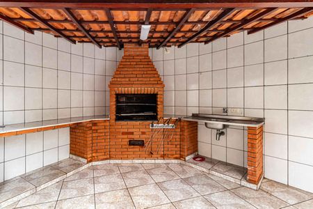 Casa para alugar com 250m², 3 quartos e 2 vagas Casa para alugar com 250m², 3 quartos e 2 vagasChurrasqueira