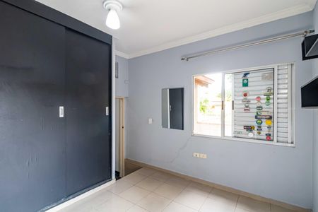 Casa para alugar com 250m², 3 quartos e 2 vagas Casa para alugar com 250m², 3 quartos e 2 vagasQuarto 01