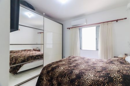 Casa à venda com 200m², 4 quartos e 2 vagasQuarto 4