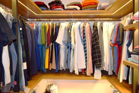 Apartamento à venda com 158m², 3 quartos e 1 vagaCloset da suíte 2