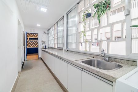 Apartamento à venda com 158m², 3 quartos e 1 vagaÁrea de Serviço
