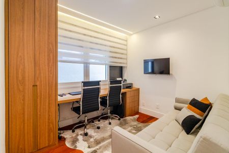 Apartamento à venda com 158m², 3 quartos e 1 vagaQuarto