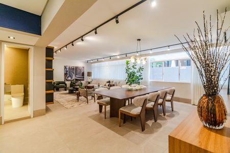 Sala de apartamento à venda com 3 quartos, 158m² em Cerqueira César, São Paulo