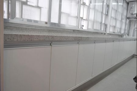 Apartamento à venda com 158m², 3 quartos e 1 vagaÁrea de Serviço