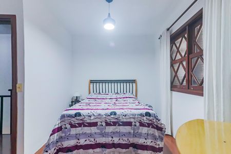 Casa à venda com 236m², 4 quartos e 5 vagasSuite 01