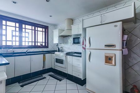 Casa à venda com 236m², 4 quartos e 5 vagasCozinha