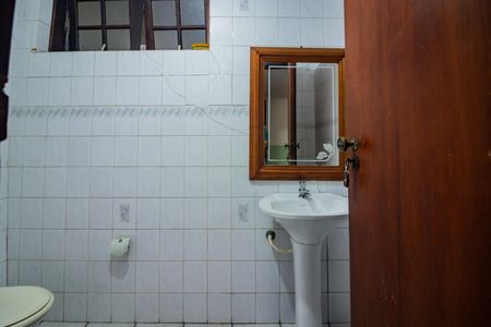 Casa à venda com 236m², 4 quartos e 5 vagasBanheiro Garagem