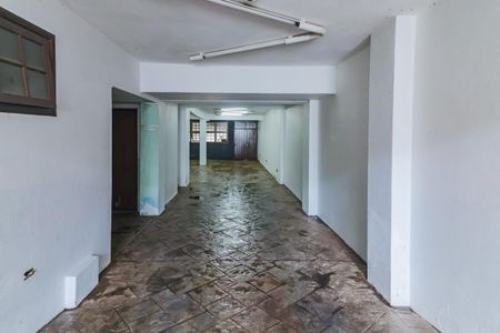 Casa à venda com 236m², 4 quartos e 5 vagasGaragem