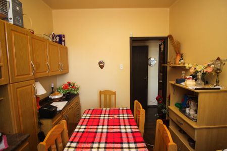 Casa à venda com 146m², 4 quartos e 2 vagasQuarto 3