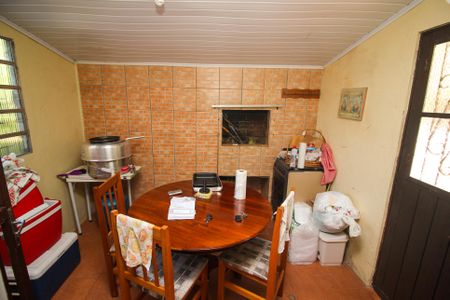 Casa à venda com 146m², 4 quartos e 2 vagasÁrea de Serviço