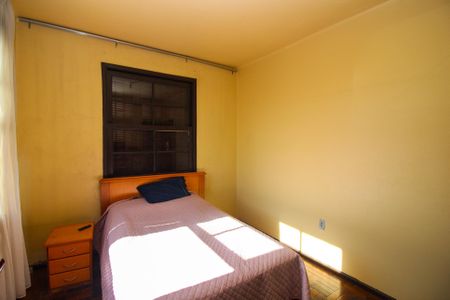 Casa à venda com 146m², 4 quartos e 2 vagasQuarto 1