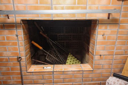 Casa à venda com 146m², 4 quartos e 2 vagasChurrasqueira