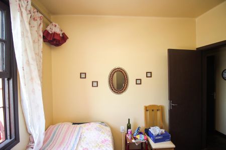 Casa à venda com 146m², 4 quartos e 2 vagasQuarto 2