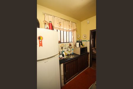 Casa à venda com 146m², 4 quartos e 2 vagasCozinha 1