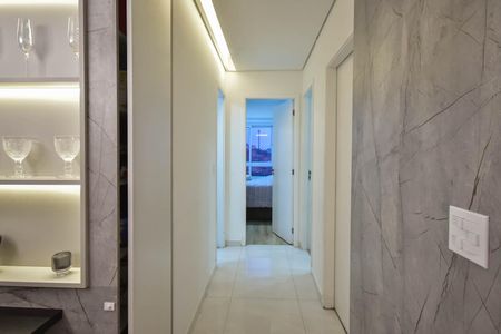 Apartamento à venda com 69m², 3 quartos e 2 vagasCorredor