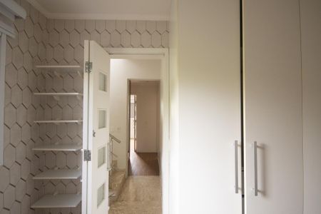 Casa de condomínio à venda com 180m², 3 quartos e 2 vagas Casa de condomínio à venda com 180m², 3 quartos e 2 vagasQuarto 2