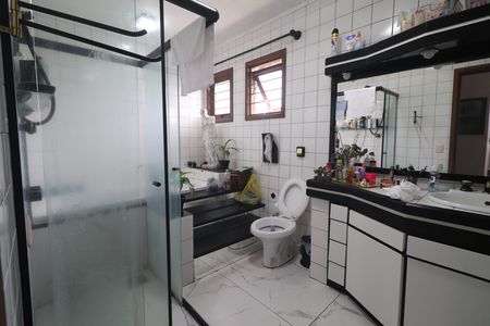 Casa à venda com 650m², 4 quartos e 2 vagasBanheiro