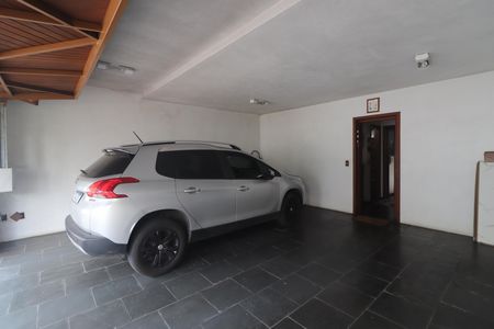 Casa à venda com 650m², 4 quartos e 2 vagasGaragem