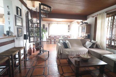 Casa à venda com 650m², 4 quartos e 2 vagasSala 3