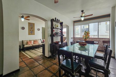 Apartamento para alugar com 110m², 3 quartos e 1 vaga Apartamento para alugar com 110m², 3 quartos e 1 vagaSala