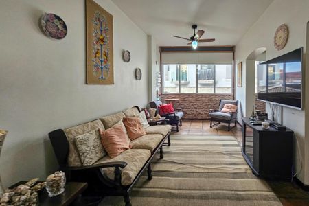 Apartamento para alugar com 110m², 3 quartos e 1 vaga Apartamento para alugar com 110m², 3 quartos e 1 vagaSala