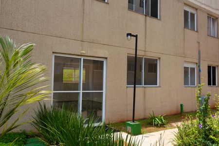 Apartamento para alugar com 42m², 2 quartos e sem vaga Apartamento para alugar com 42m², 2 quartos e sem vagaÁrea comum - Salão de festas