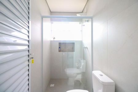 Casa à venda com 200m², 3 quartos e 4 vagasBanheiro da Área Gourmet