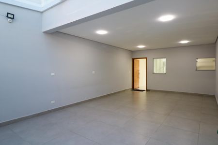 Casa à venda com 200m², 3 quartos e 4 vagasGaragem