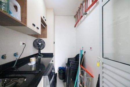 Casa à venda com 200m², 3 quartos e 4 vagasÁrea de Serviço