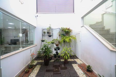 Casa à venda com 200m², 3 quartos e 4 vagasJardim de Inverno