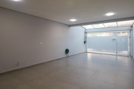 Casa à venda com 200m², 3 quartos e 4 vagasGaragem