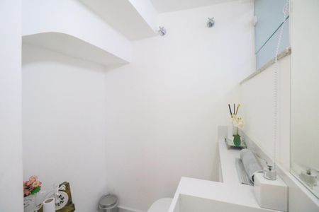 Casa à venda com 200m², 3 quartos e 4 vagasLavabo