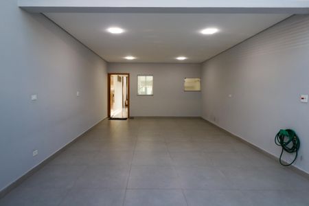 Casa à venda com 200m², 3 quartos e 4 vagasGaragem
