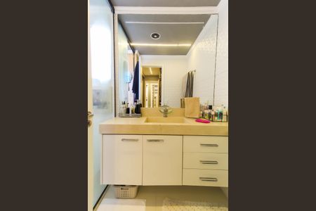 Apartamento para alugar com 168m², 3 quartos e 3 vagasBanheiro da Suíte 3