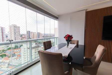 Apartamento para alugar com 168m², 3 quartos e 3 vagasSala
