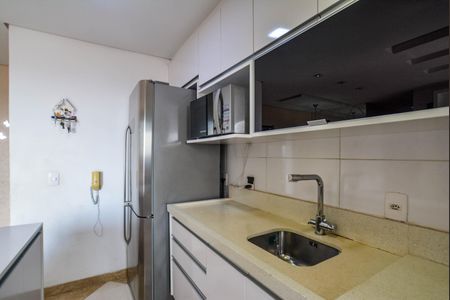 Apartamento à venda com 50m², 2 quartos e 1 vagaCozinha e Área de Serviço