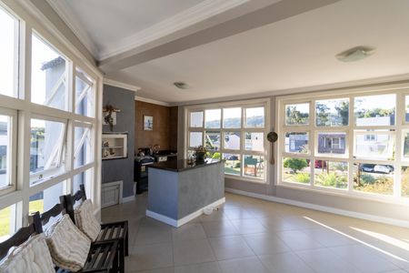 Casa de condomínio à venda com 400m², 3 quartos e 4 vagasChurrasqueira