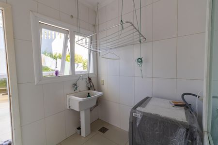 Casa de condomínio à venda com 400m², 3 quartos e 4 vagasÁrea de Serviço