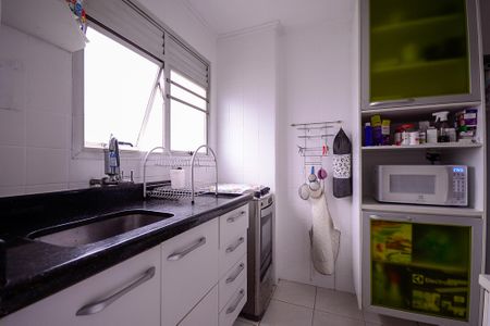 Apartamento à venda com 63m², 2 quartos e 1 vaga Apartamento à venda com 63m², 2 quartos e 1 vagaCozinha/Área de Serviço