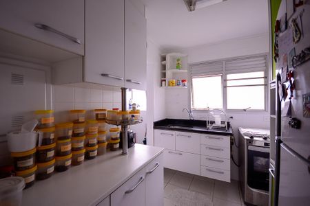 Apartamento à venda com 63m², 2 quartos e 1 vaga Apartamento à venda com 63m², 2 quartos e 1 vagaCozinha/Área de Serviço