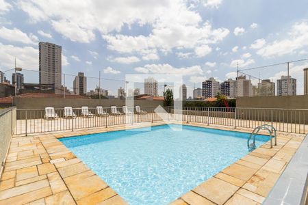 Apartamento à venda com 63m², 2 quartos e 1 vaga Apartamento à venda com 63m², 2 quartos e 1 vagaÁrea comum - Piscina