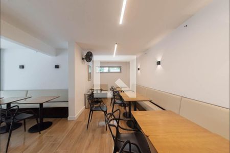 Apartamento à venda com 63m², 2 quartos e 1 vaga Apartamento à venda com 63m², 2 quartos e 1 vagaÁrea comum - Salão de festas