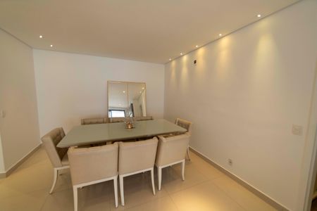 Apartamento para alugar com 112m², 3 quartos e 2 vagasSala