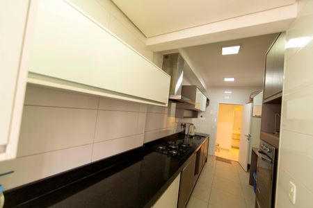 Apartamento para alugar com 112m², 3 quartos e 2 vagasCozinha