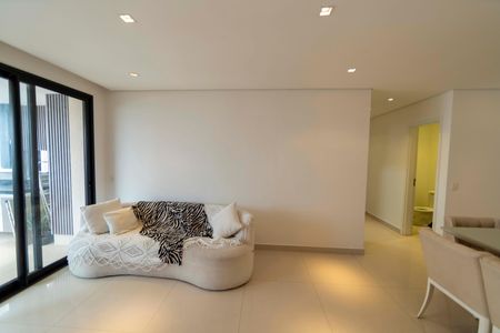 Apartamento para alugar com 112m², 3 quartos e 2 vagasSala