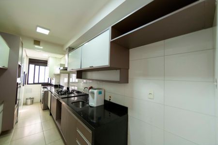 Apartamento para alugar com 112m², 3 quartos e 2 vagasCozinha