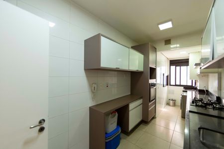 Apartamento para alugar com 112m², 3 quartos e 2 vagasCozinha